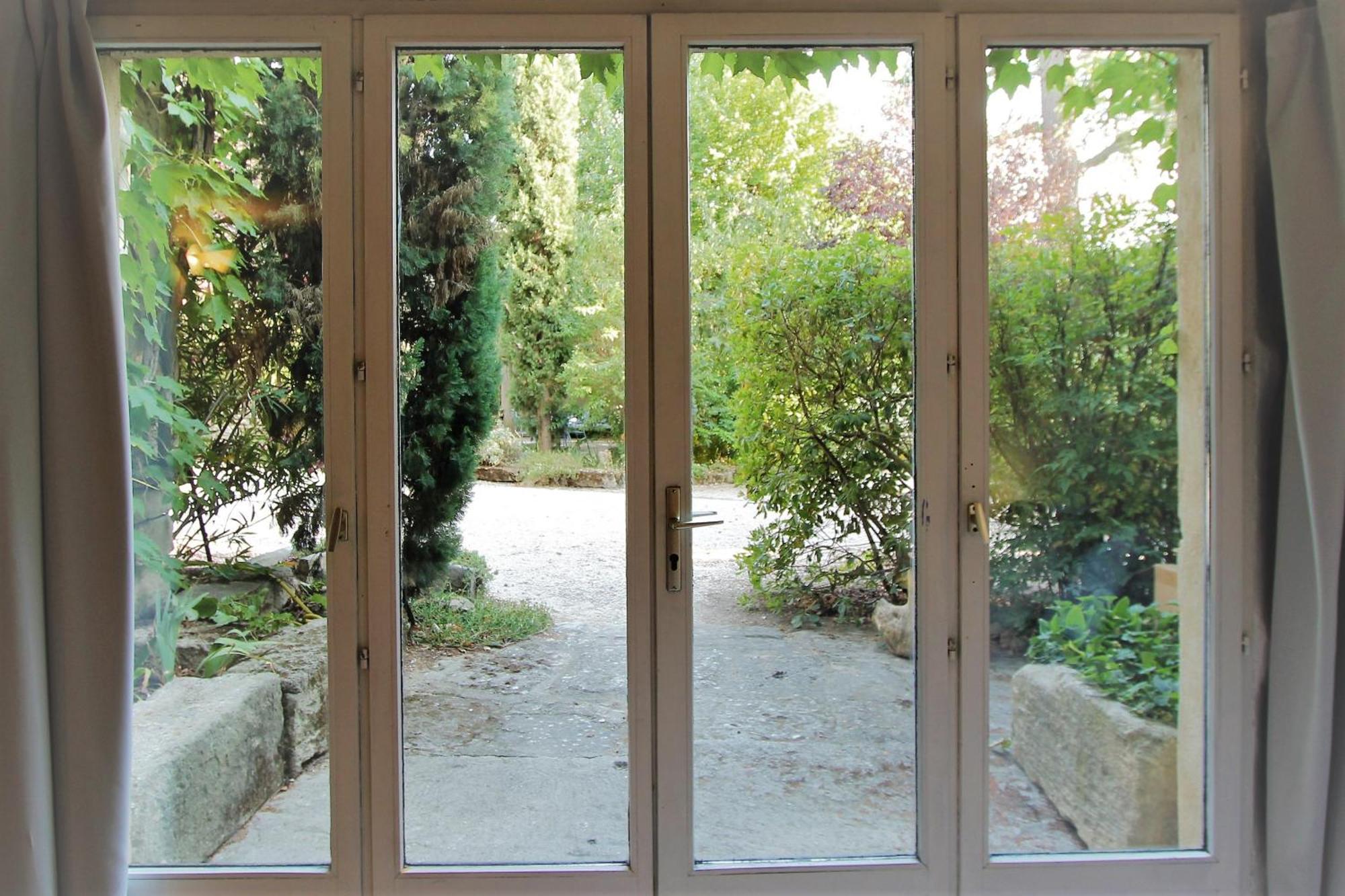 Gites Provence Et Nature - Entre Luberon Et Monts De Vaucluse Cabrieres-d'Avignon Номер фото